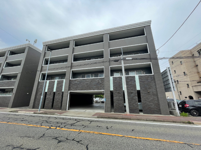 建物外観　ＲＣ造のマンション