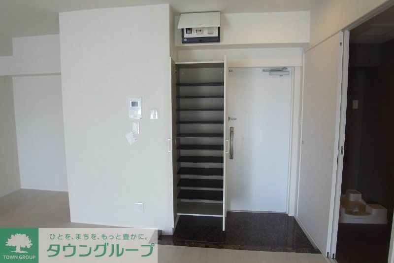 エグゼトゥール日本橋の玄関写真