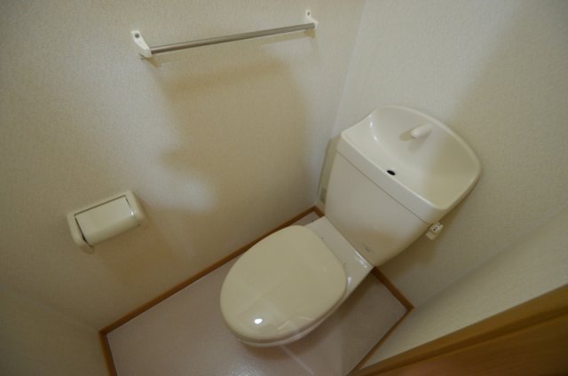 トイレ　清潔感のあるトイレです☆