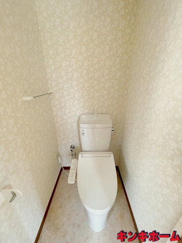 広島電鉄宇品線 広電本社前駅 徒歩2分 3階建 築43年のトイレ写真