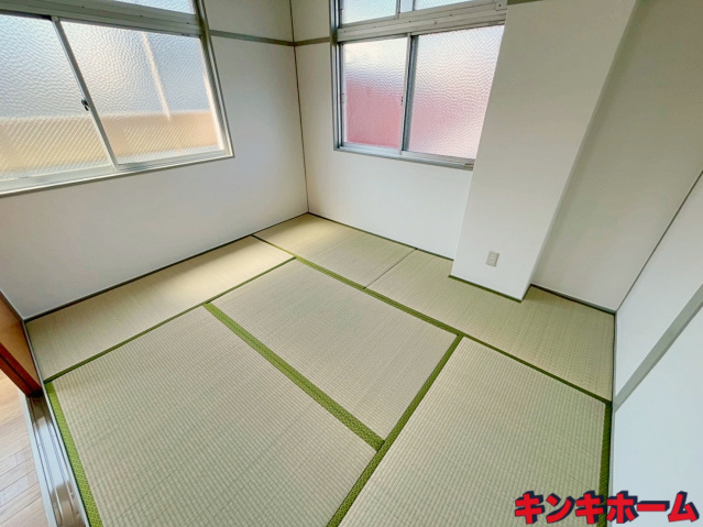 広島電鉄宇品線 広電本社前駅 徒歩2分 3階建 築43年の内装写真