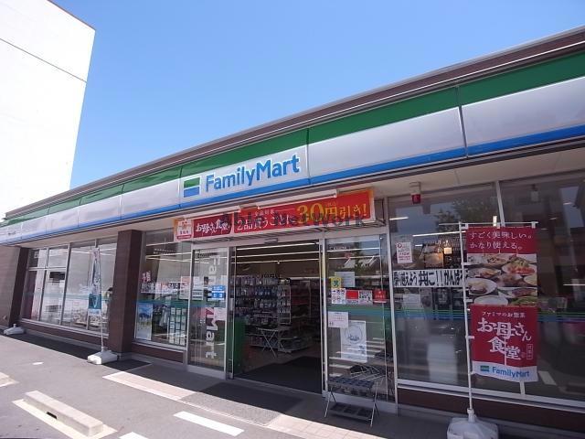 コンビニ　ファミリーマート岐阜いなば店（コンビニ）まで377m