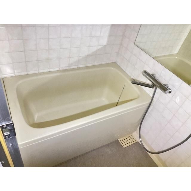 バス・シャワールーム　?