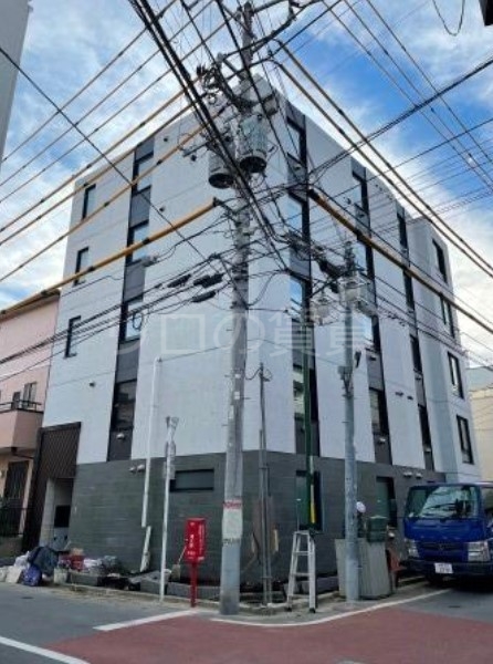 大田区東蒲田のマンションの建物外観