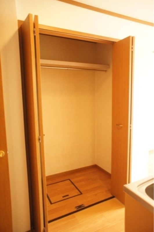 収納　図面と現状に相違がある場合には現状を優先