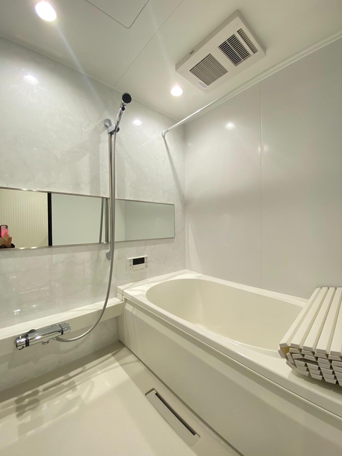 バス・シャワールーム