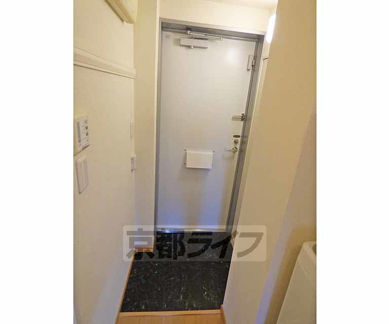 玄関　玄関です。