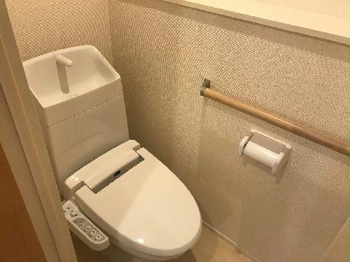 トイレ　ウォシュレットもあります♪