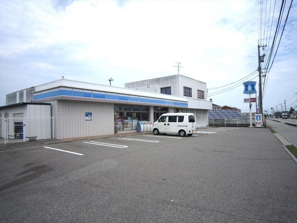コンビニ　ローソン/滑川北野店（コンビニ）まで530m