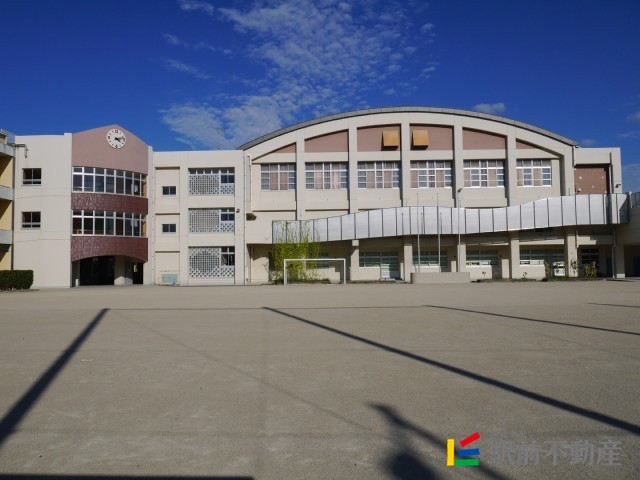 小学校　南薫小学校（小学校）まで200m