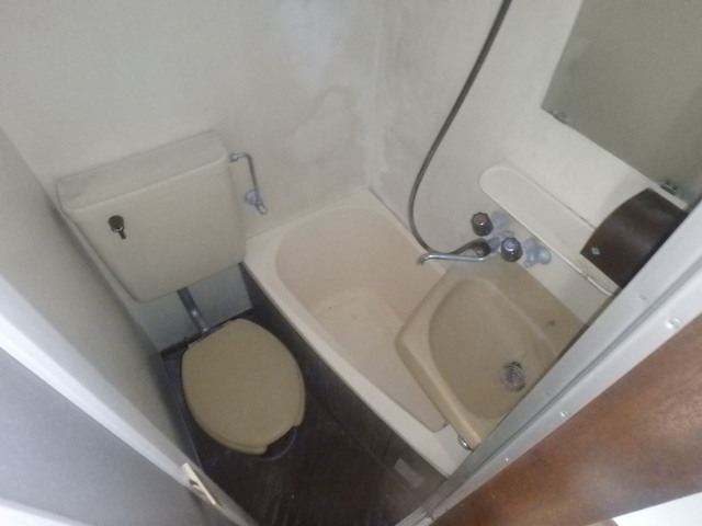 バス・シャワールーム　バス