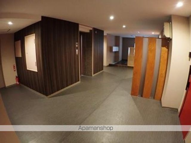 ロビー　ロビー