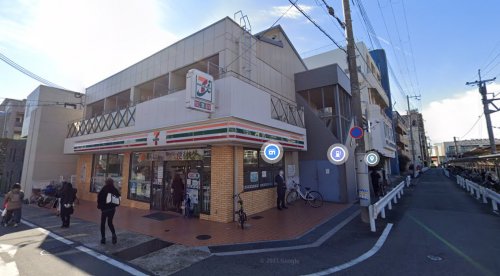 コンビニ　セブンイレブン 神戸本山中町4丁目店（コンビニ）まで91m