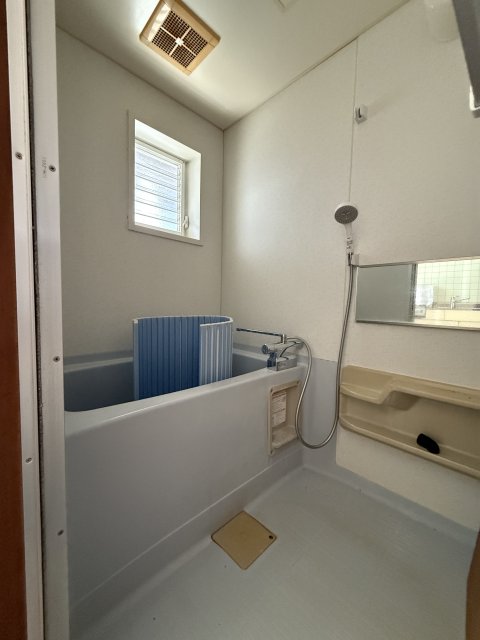 バス・シャワールーム　同物件別号室の写真です。