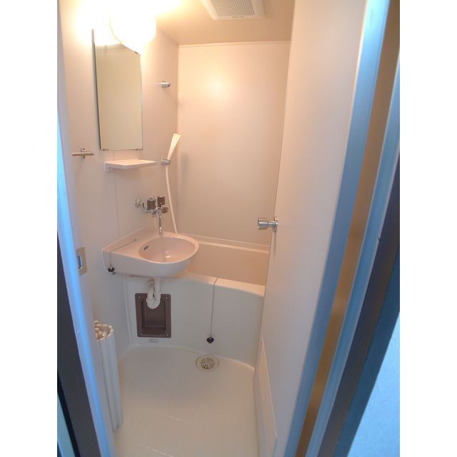 バス・シャワールーム　浴室