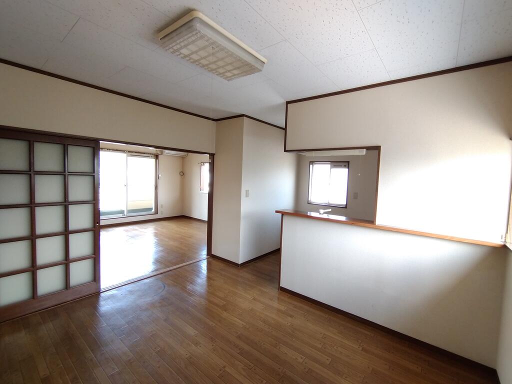 玄関　※リフォーム前