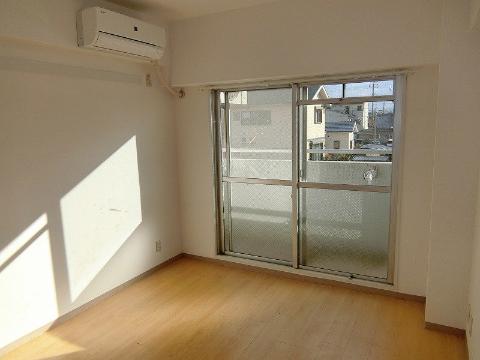 　居室・リビング　洋室