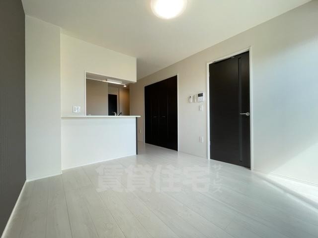 居室・リビング　色合いは異なる場合がございます。（イメージ）