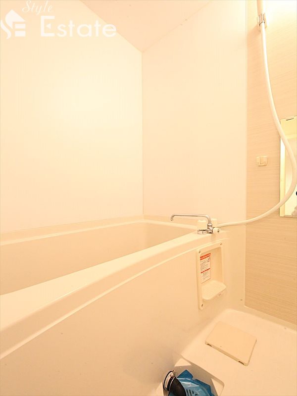 バス・シャワールーム　バスルーム