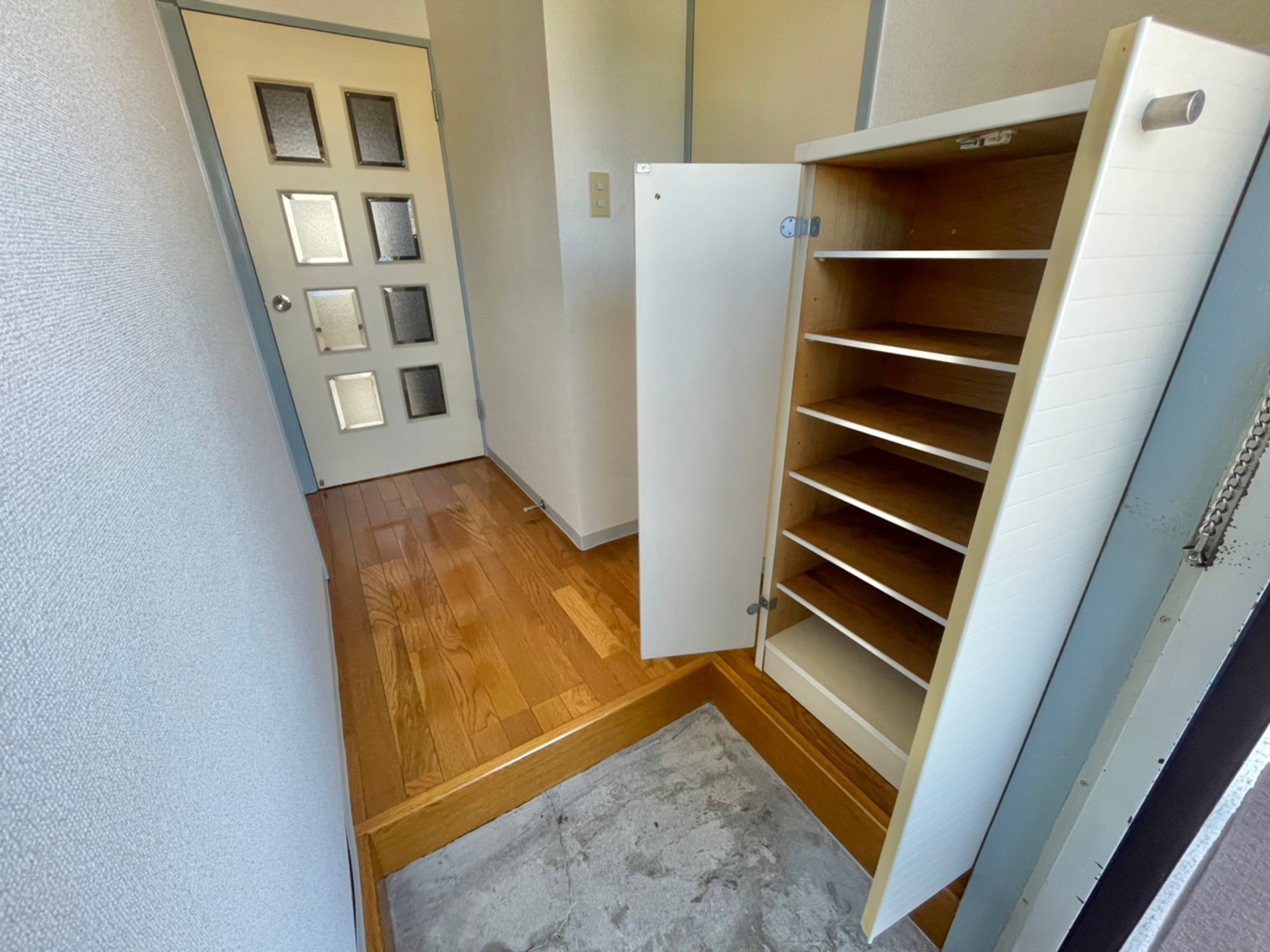 その他　シューズボックスございますので玄関スペース広々使えます。