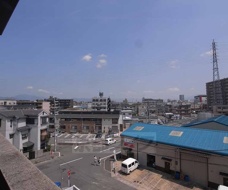 眺望　バルコニーひとつめ。