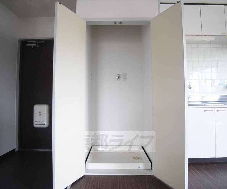 その他部屋・スペース　洗濯機隠せます。