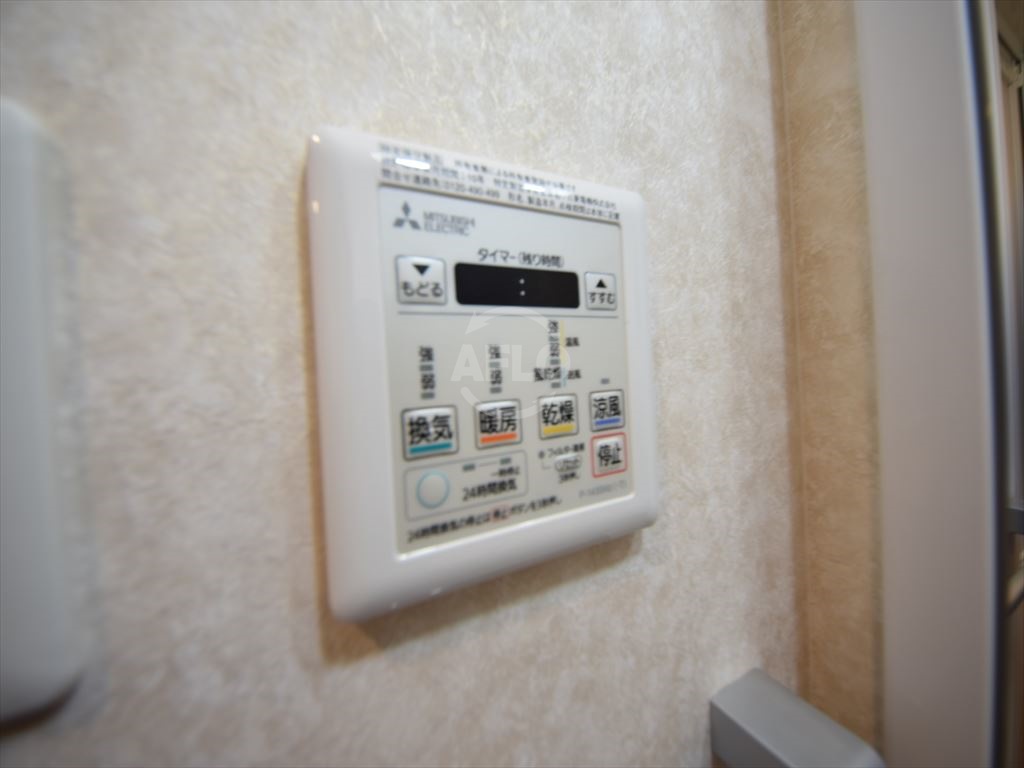 その他設備　Luxe難波西III　浴室乾燥機