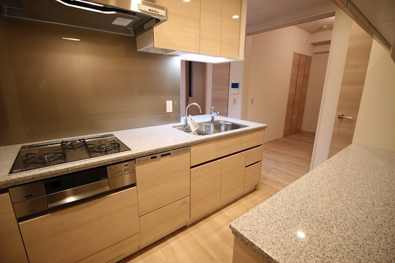 キッチン　※402号室写真（2018.12.13）