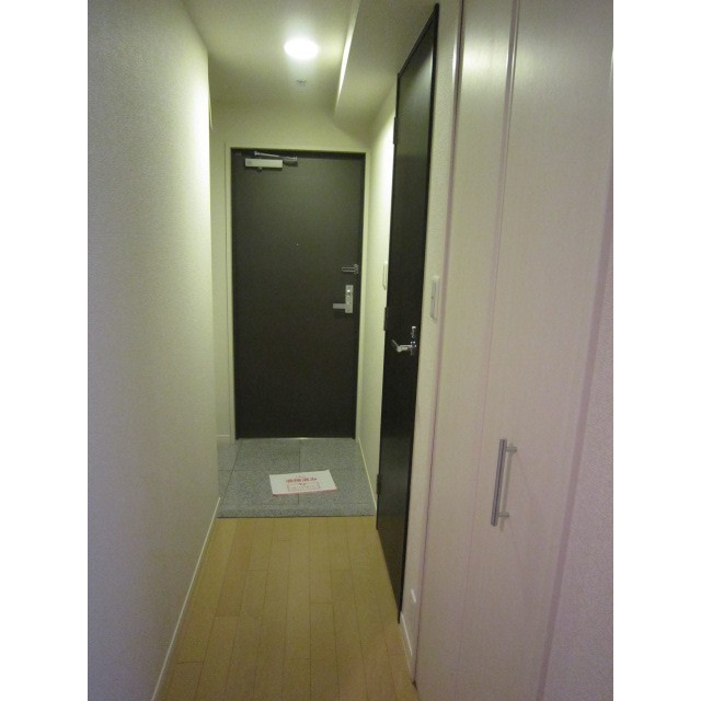 玄関　別部屋参考写真です