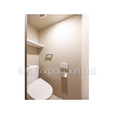 トイレ　同タイプ9階のお部屋を撮影。仕様が異なることがあります。