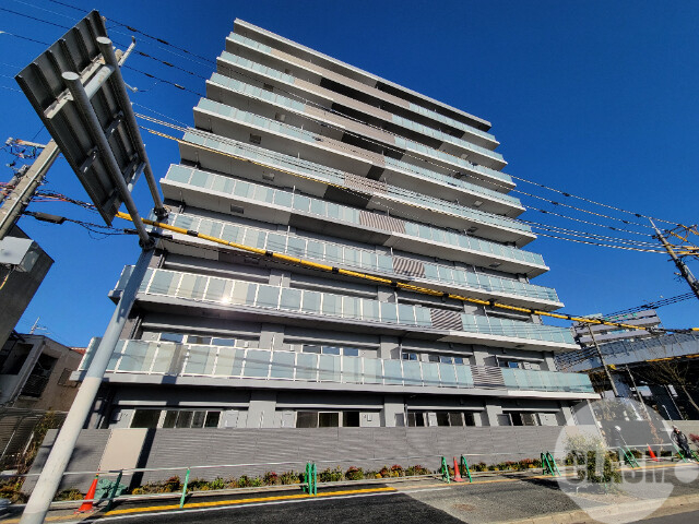 建物外観　オートロック、エレベーター、宅配ＢＯＸあり♪