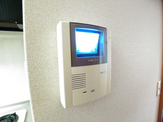 セキュリティ　参考写真　モニター付きインターホン