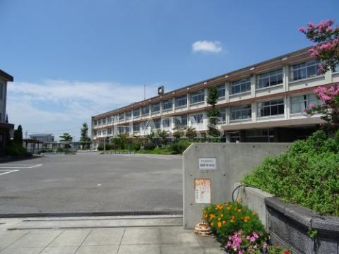 中学校　西尾市立福地中学校（中学校）まで1200m