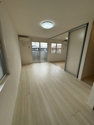 居室・リビング　※2階（1LDK）の参考写真