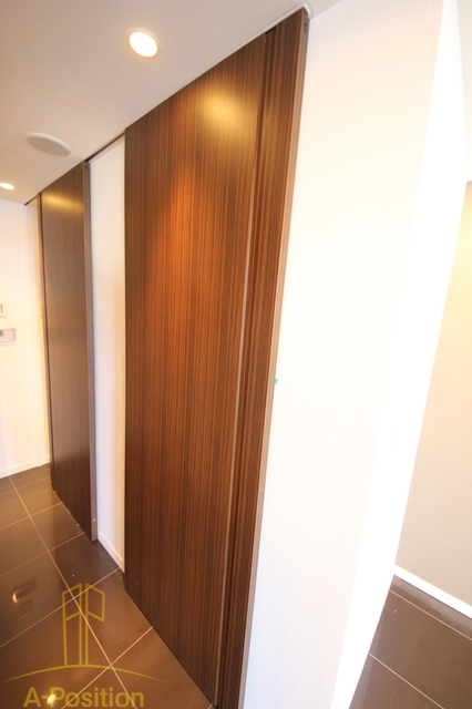 収納　ザ・タワー大阪レジデンス