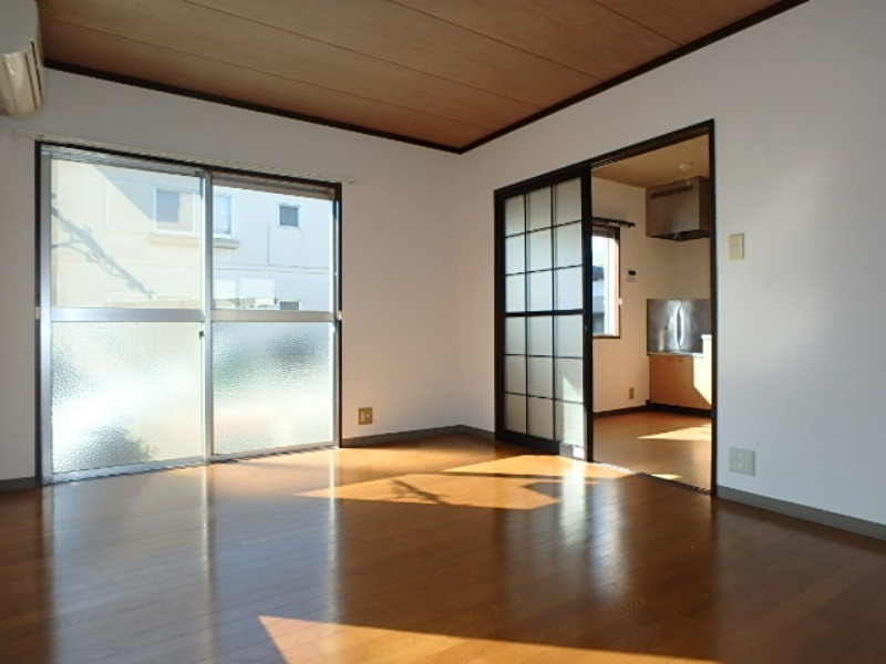 居室・リビング　図面と現状に相違がある場合には現状を優先