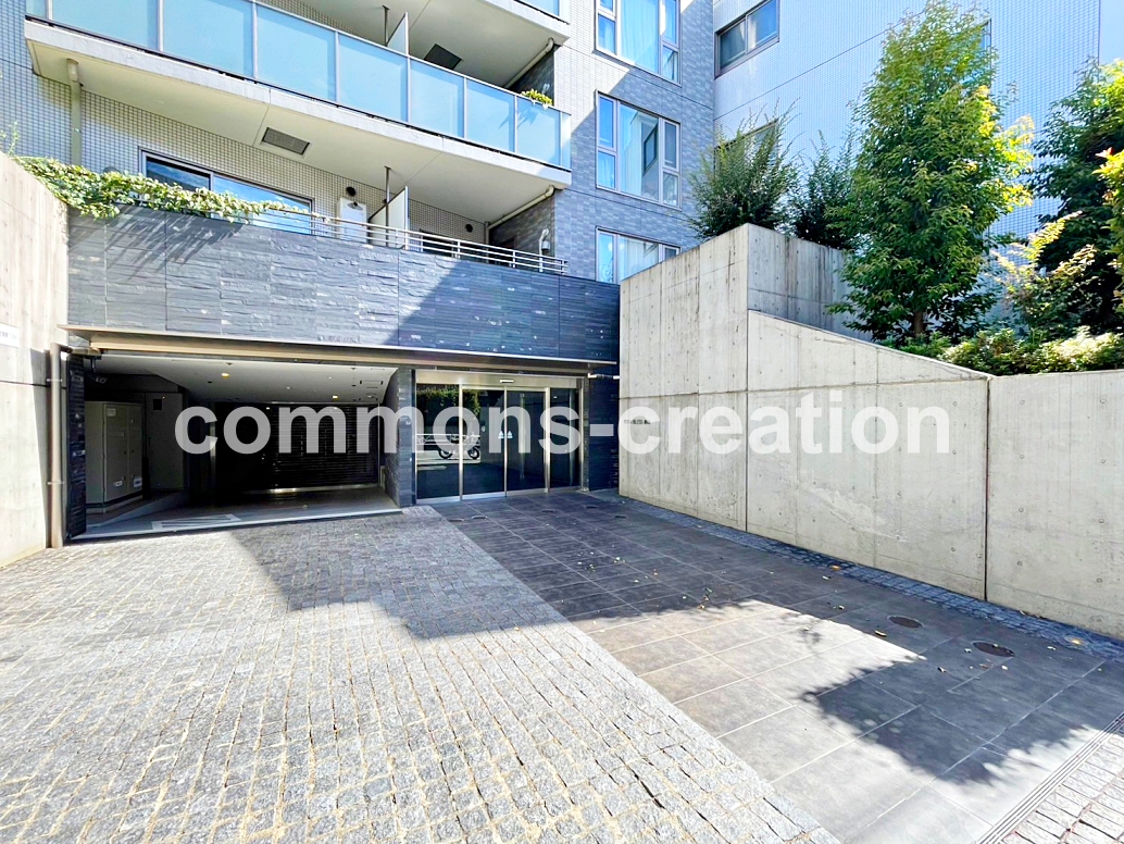 スーパー　サミットストア代官山鉢山町店（スーパー）まで186m