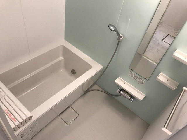 バス・シャワールーム　同型モデルイメージ写真