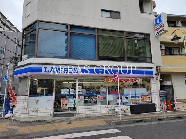 コンビニ　ローソン西八王子駅前店（コンビニ）まで439m