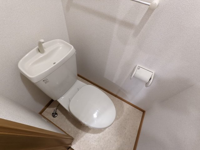 トイレ　クラールオストベルグI(GoodHome)