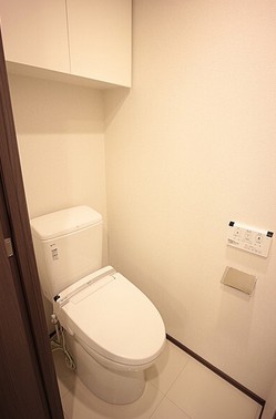 トイレ　別部屋参考写真