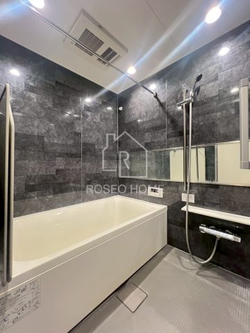 バス・シャワールーム　同マンション別部屋：参考写真