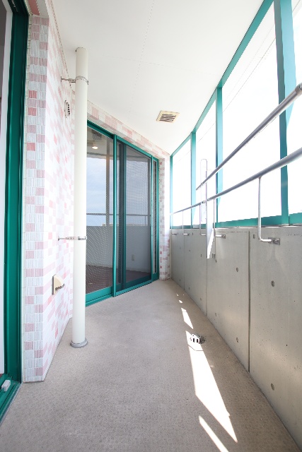 バルコニー　※別室の参考写真の為、現況優先です。