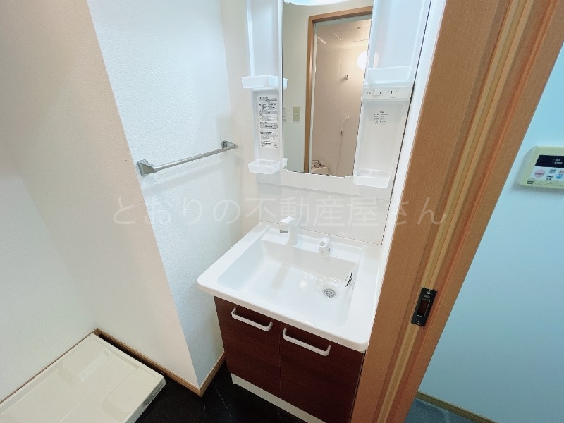 洗面設備　ソラーレ広島　独立洗面台