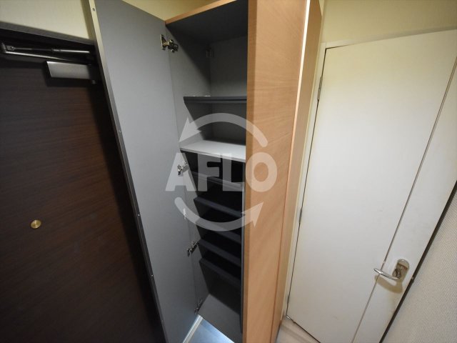 収納　ZERO　ONE谷町　シューズボックス