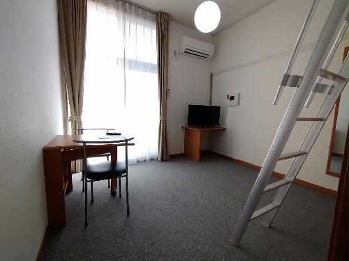 その他設備　1階はフローリング仕様