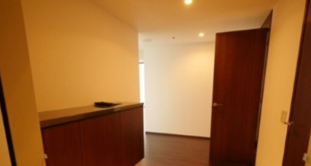 玄関　参考写真になります