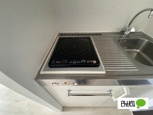 キッチン　同物件別室写真