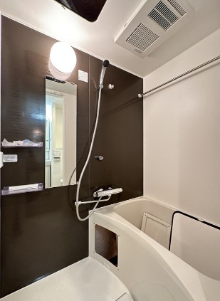 バス・シャワールーム　風呂