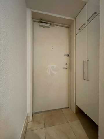 玄関　ラグジュアリーアパートメントデュオ神楽坂　同間取り部屋写真